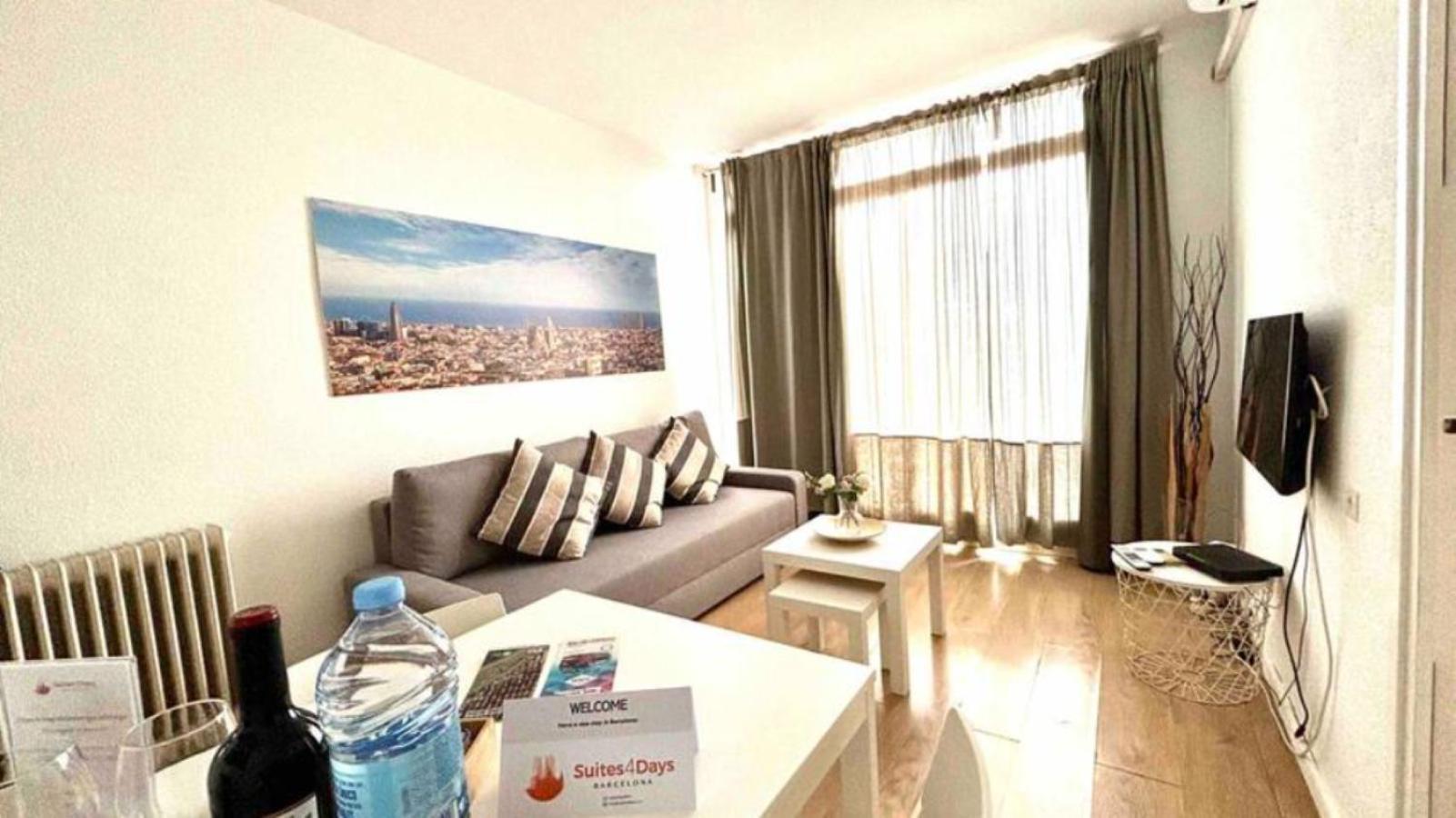 Sants Station Penthouse Lägenhet Barcelona Exteriör bild